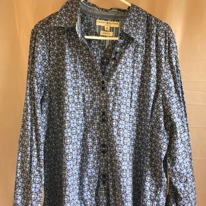 Tommy Hilfiger woman stretch button down size 22